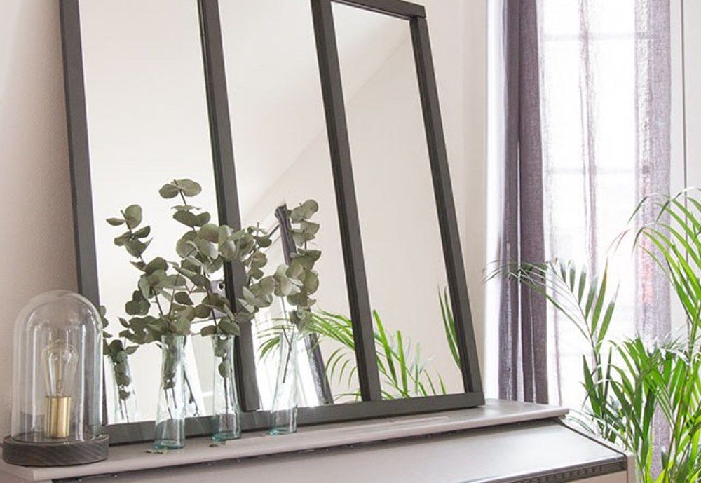 Loft-style window mirror