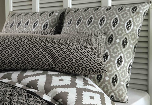 Grey pattern bed linen